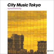 東京・都会・音楽」をテーマにシティー・ミュージックをセレクション。  偶然に同期するかのように様々なアーティストから発信されるシティー・ミュージックの「シンクロニシティ」をテーマに、現在進行形の作品をクニモンド瀧口の目線でキュレーション。全17曲収録。2024  ...